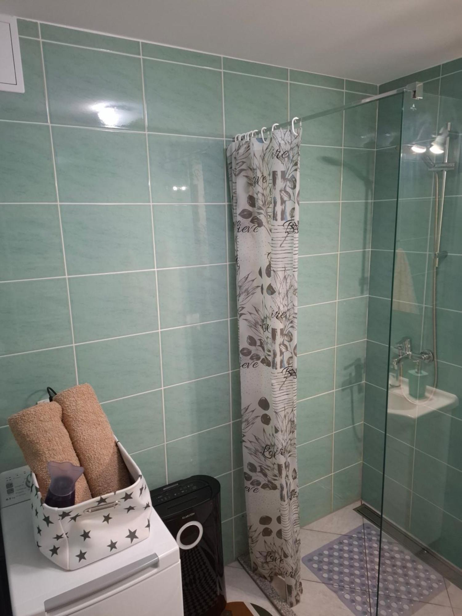 Apartma B & O Idrija Ngoại thất bức ảnh